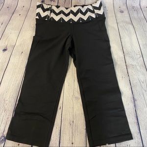 black/white tadasana lululemon crops